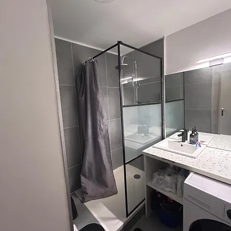 Modern Luxury Near Paris Argenteuil